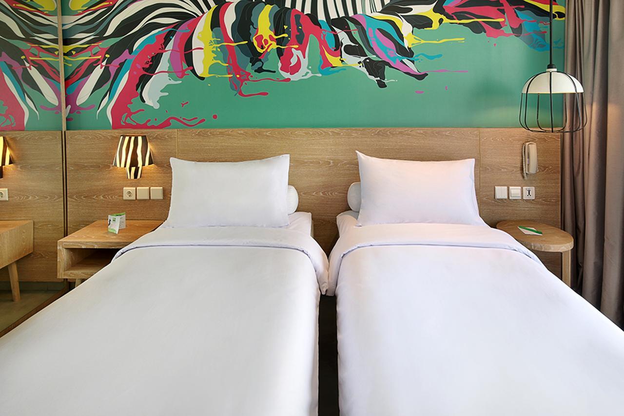 Отель Ibis Styles Bogor Raya Экстерьер фото