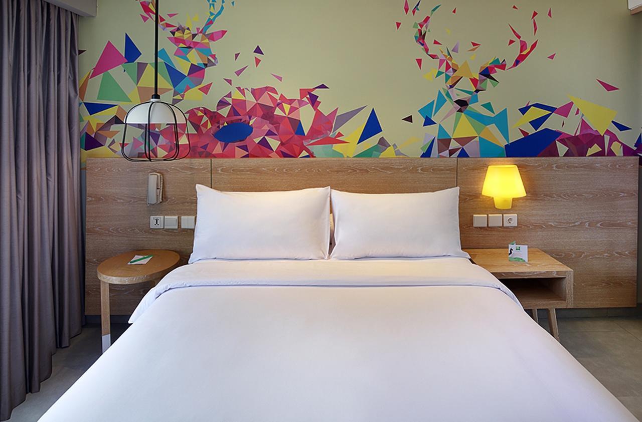Отель Ibis Styles Bogor Raya Экстерьер фото